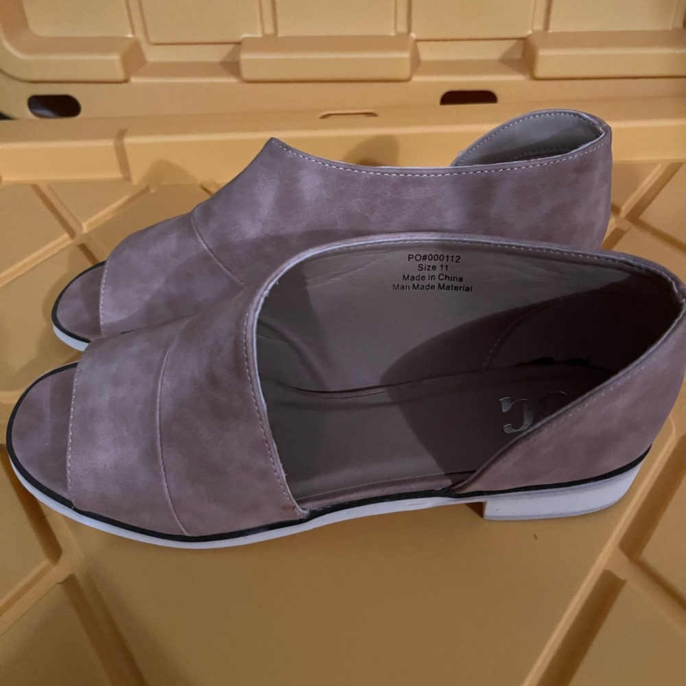 Like new, worn twice, purchased from macys - Picture 2 of 5